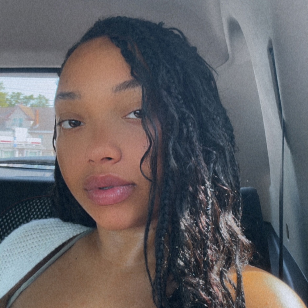 Meet your Posher, Erika